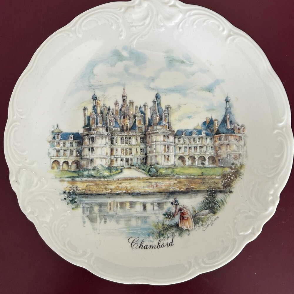 Chambord Castle decorative plate china